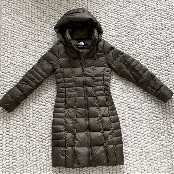 The North Face Jackets & Blazers - The North Face Women's Metropolis Parka II - Green